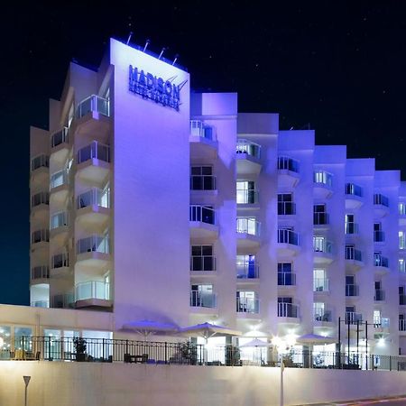 Rimonim Madison Hotel Нахария Екстериор снимка