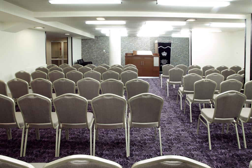 Rimonim Madison Hotel Нахария Екстериор снимка